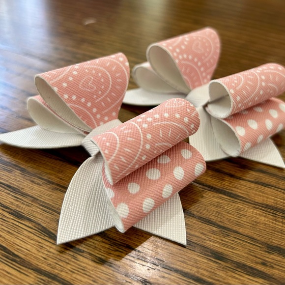 SOLD•Shoe Clips - Picture 2 of 3